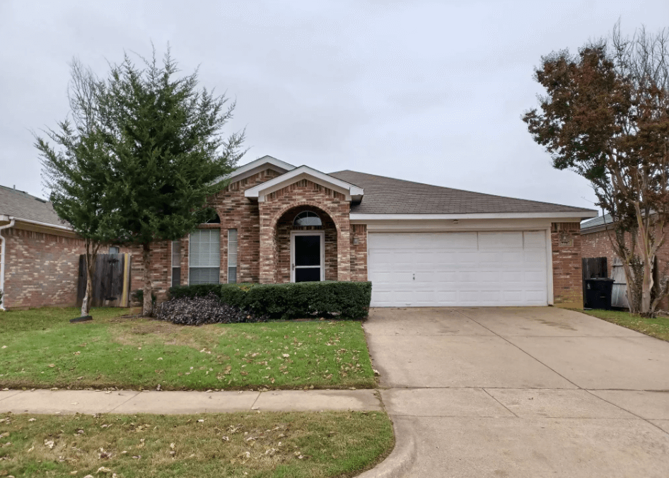 5707 Blue Meadow Trail Arlington, TX 76017