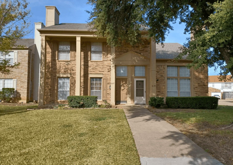 1609 Creek Bank Ln Arlington, TX 76014